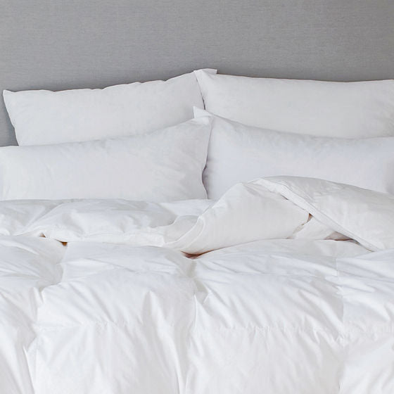 Embassy Pillow – 1000 Loft Polish White Goose Down, 300 Thread Count | By St Genève