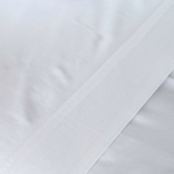 Sintra Percale Duvet Cover & Sheet – 100% Egyptian Long-Staple Cotton by St Genève