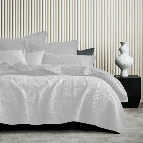 GRID COTTON COVERLET SET