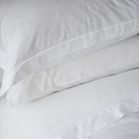 Grand Veneto Sateen Duvet Cover – Cream, 100% Extra-Long Staple Cotton, 2-Ply 300 TC / 600 Strand | St Genève (Copy)