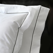 Imperial Hotel Sateen sheets with Satin Stitch – 100% Long-Staple Cotton, 220 TC | St Genève