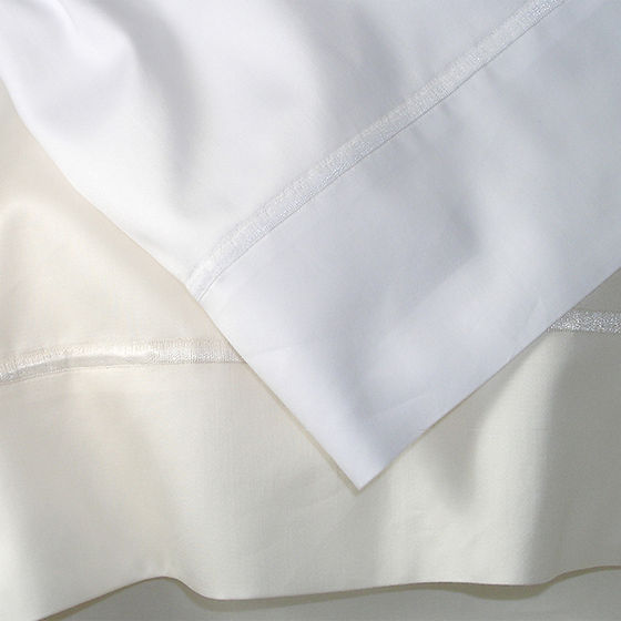 Grand Veneto Sateen Duvet Cover – Cream, 100% Extra-Long Staple Cotton, 2-Ply 300 TC / 600 Strand | St Genève (Copy)