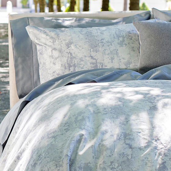 Provence Lavender Jacquard Duvet Cover – 100% Extra-Long Staple Cotton, 350TC by St Genève