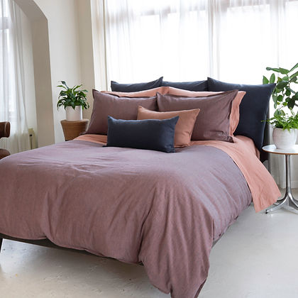Riva Jacquard duvet cover by St. Genève — 55% linen 45% long-staple cotton, jacquard woven texture detail