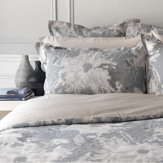 Blossom Jacquard Duvet Cover – Moonlight – Giza Egyptian Cotton, Linen & Silk Blend |By St Genève
