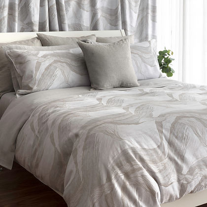 Lyric Jacquard Duvet Cover by St. Genève – 60% Long-Staple Cotton 40% Linen