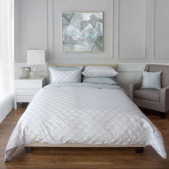 Quadra Jacquard Duvet Cover – 100% Extra-Long Staple Cotton, 320TC by St Genève
