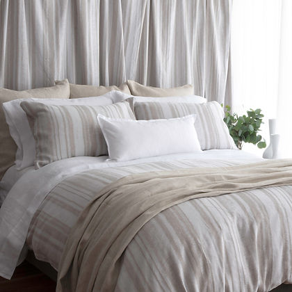 Close-up of Jazz Jacquard linen-cotton weave – St. Genève textured luxury bedding