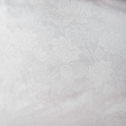 Eterna Collection Fiori Jacquard Pillow Sham by St. Genève – 285TC cotton luxury bedding