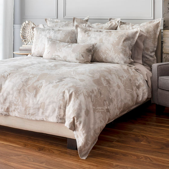 Blossom Jacquard Duvet Cover – Oyster – Giza Egyptian Cotton, Linen & Silk Blend | St Genève