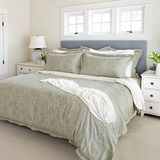 Willow | Jacquard Duvet Cover – Pistachio, 74% Egyptian Long-Staple Cotton / 26% Linen by St Genève”