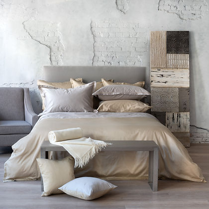 Capri Duo duvet cover in two-tone Egyptian cotton sateen by St. Genève