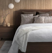 Vintage White Carmen Quilt – 100% Cotton Piqué in vintage pattern, shown flat