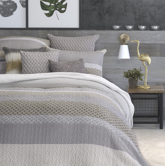 Ethan modern look grey and taupe quilt – 100% Cotton