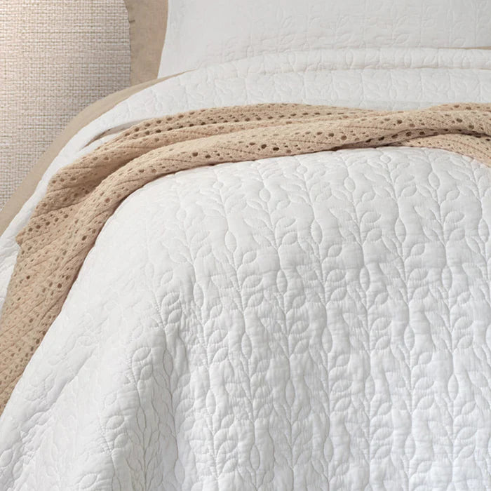 Foliage White Stitched Quilt – 100% Cotton