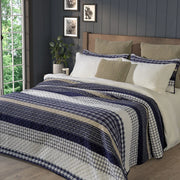 Graham Plaid Quilt in Classic Tartan Pattern – Navy and Multicolor Bedding