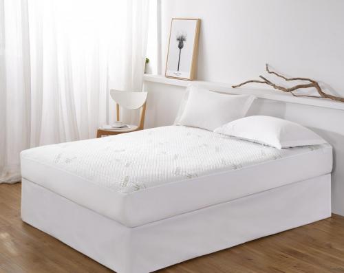 Waterproof Mattress Protector Get an EXTRA 20% OFF