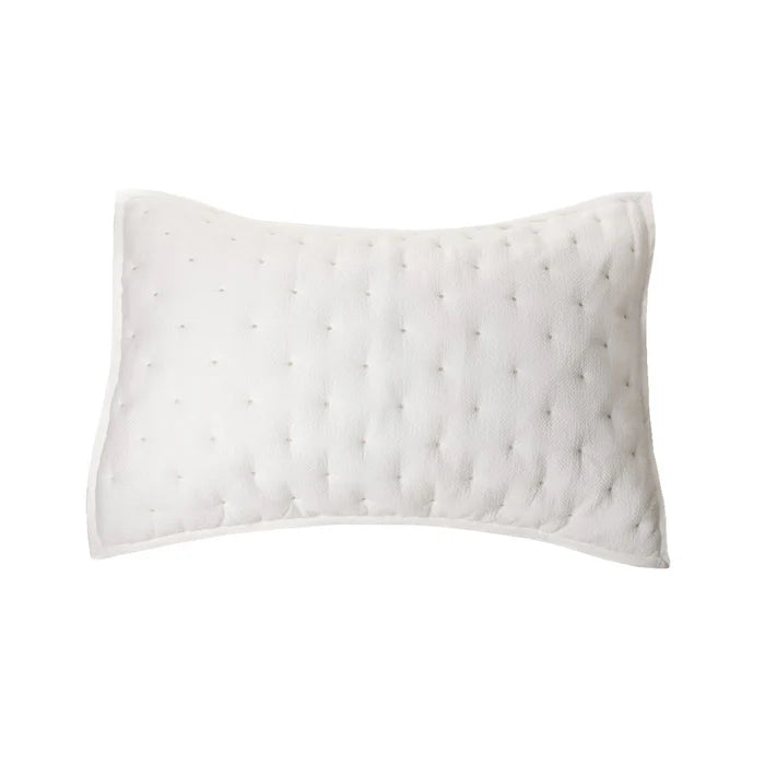 Blanche 100% cotton quilt shell styled on bed – breathable premium bedding
