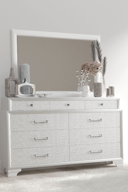 Jordyn (White) D/M Dresser