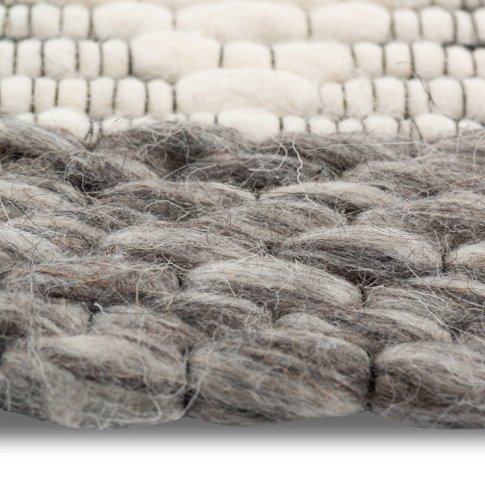 Chinook Handmade Wool Grey Diamond Rug CHIN-9001