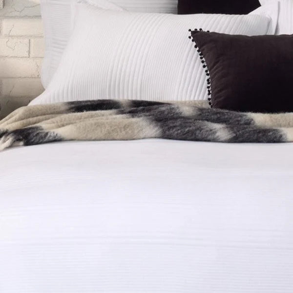 Suite White Duvet Cover Set – 100% Cotton, Quilted Jersey