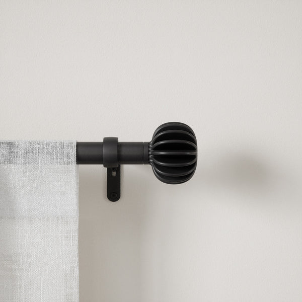 Finn Curtain Rod