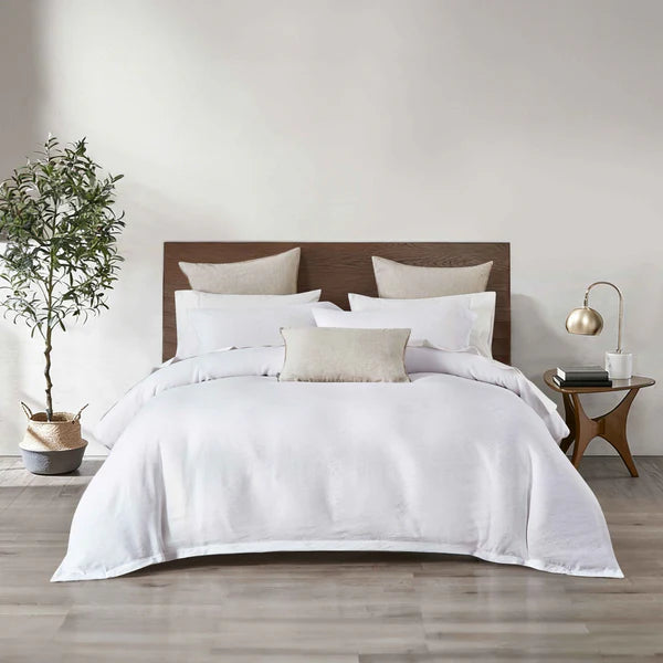 White: "Vintage Touch duvet cover set in White, stonewashed 50% linen 50% Tencel blend